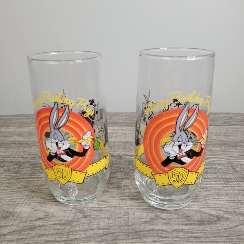 Warner Bros Bugs Bunny 50th Birthday Collectible 2-Piece‎ Drinking Glass Set